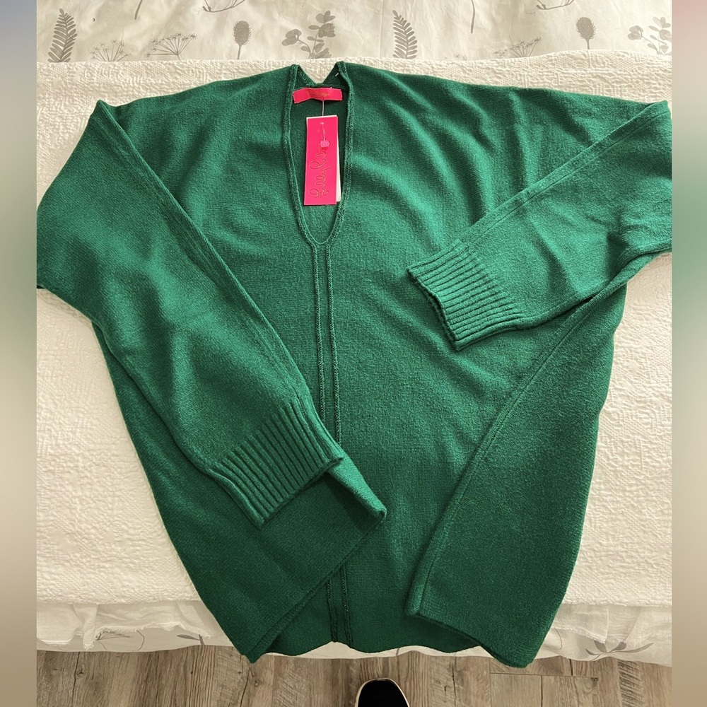 NWT Lilly Pulitzer Sweater